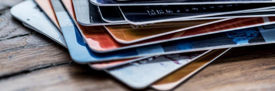 stack of credit cards bg